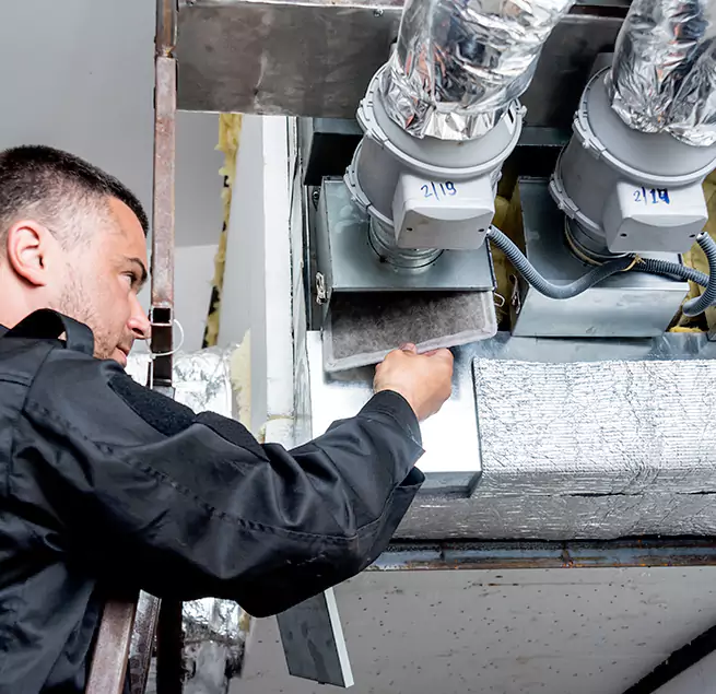 Why Homeowners & Businesses Trust Us in Highland Park, IL?